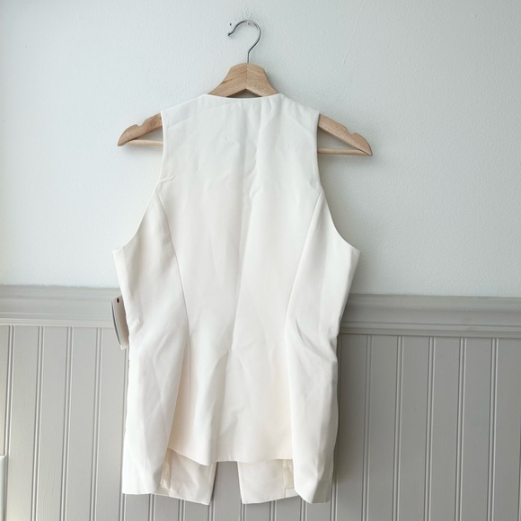 ⭐️ NEW Good American Luxe Small Cream Sleeveless Round Neck Longline Vest - Picture 6 of 6